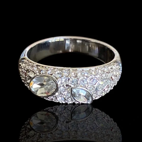 👀2 x HOST PICK👀 NWT Gorjana Kingston Cocktail Ring - Picture 8 of 8